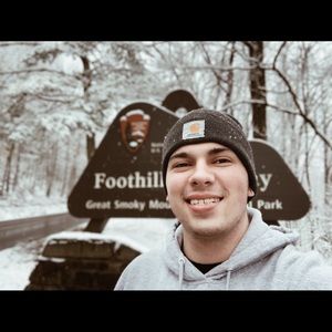 Meet your Posher, Damian